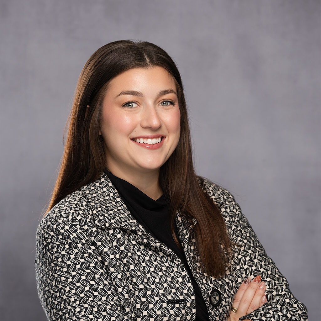 IndeeSwansonHeadshot1